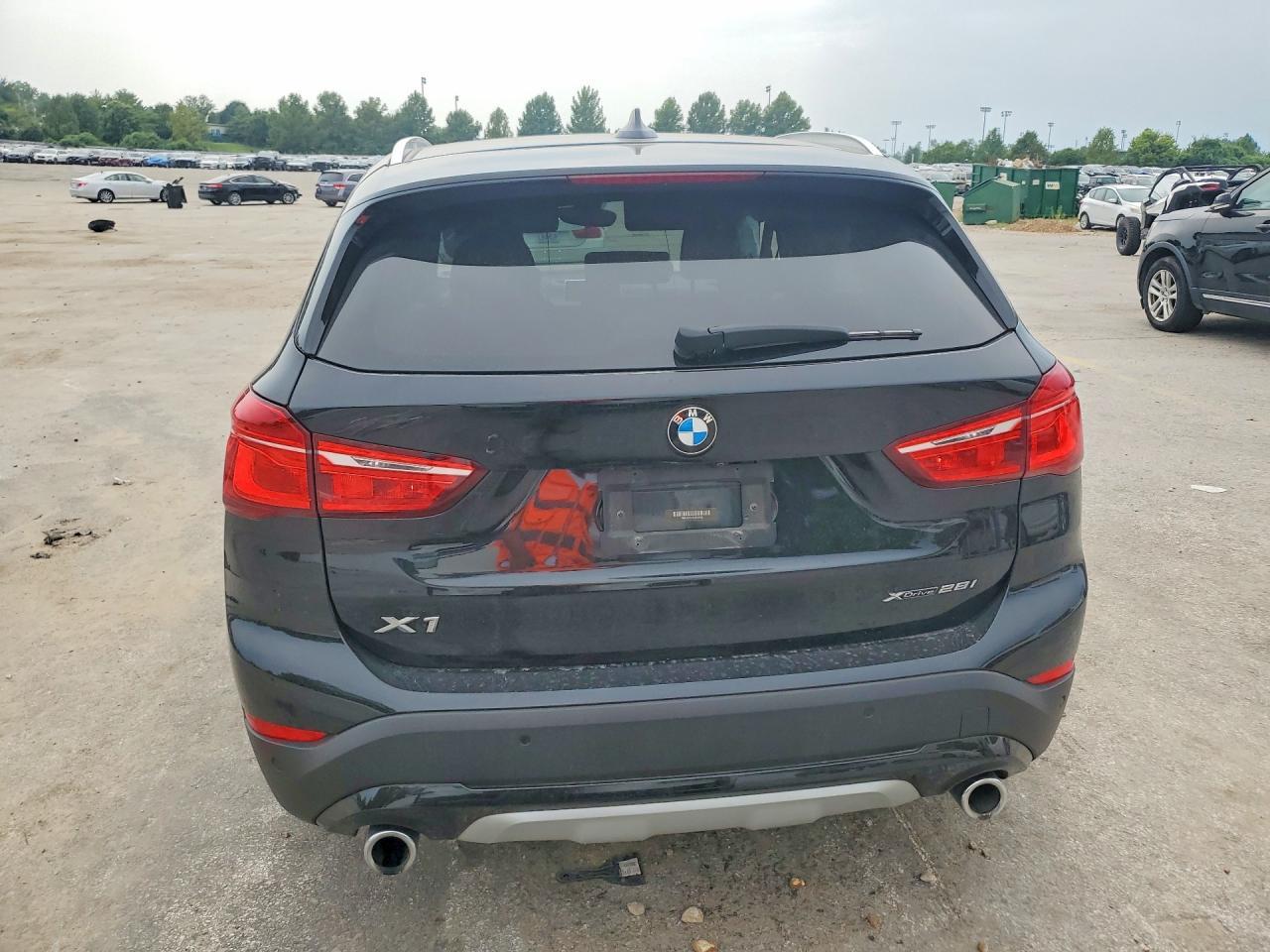 2020 BMW X1 xDrive28I - zdjęcie 6