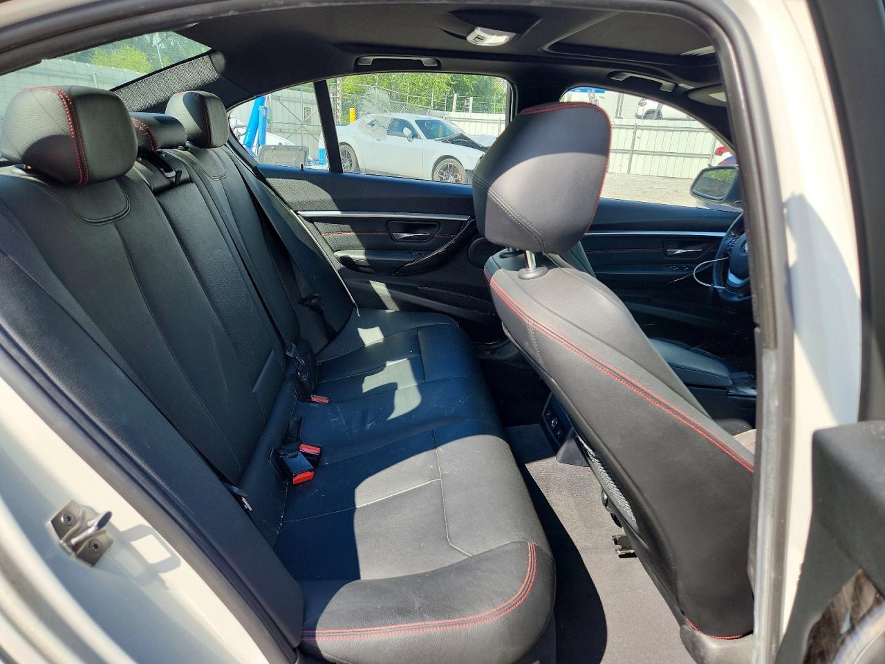 2016 BMW Seria 3 328i - zdjęcie 10