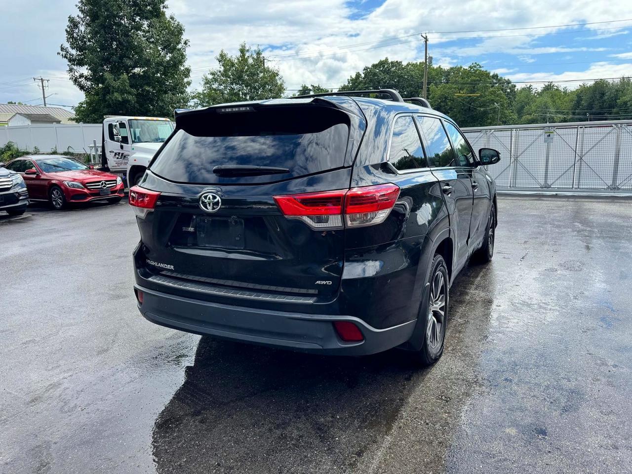 2018 Toyota Highlander Le - zdjęcie 3