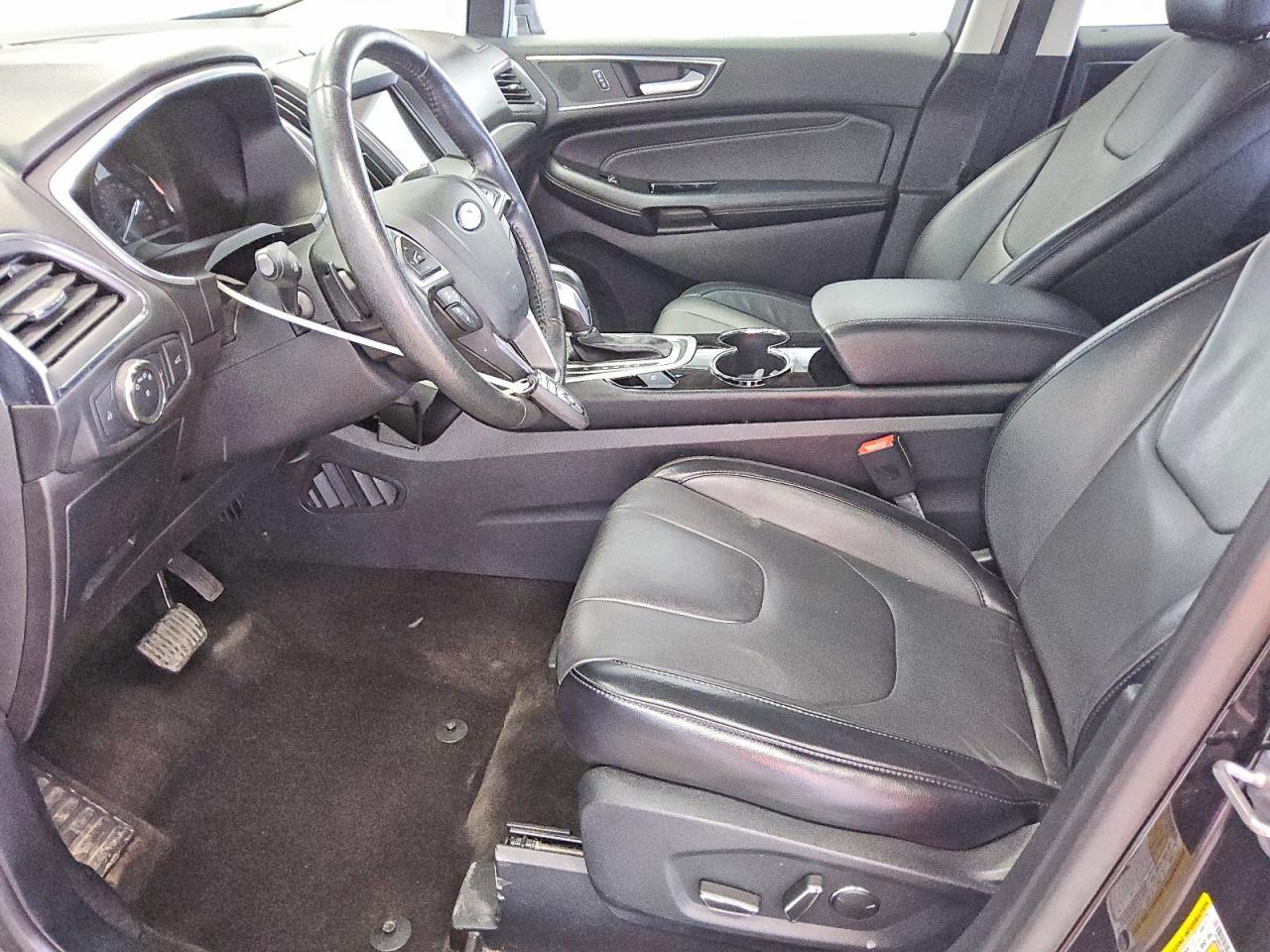 2018 Ford Edge Titanium - zdjęcie 7