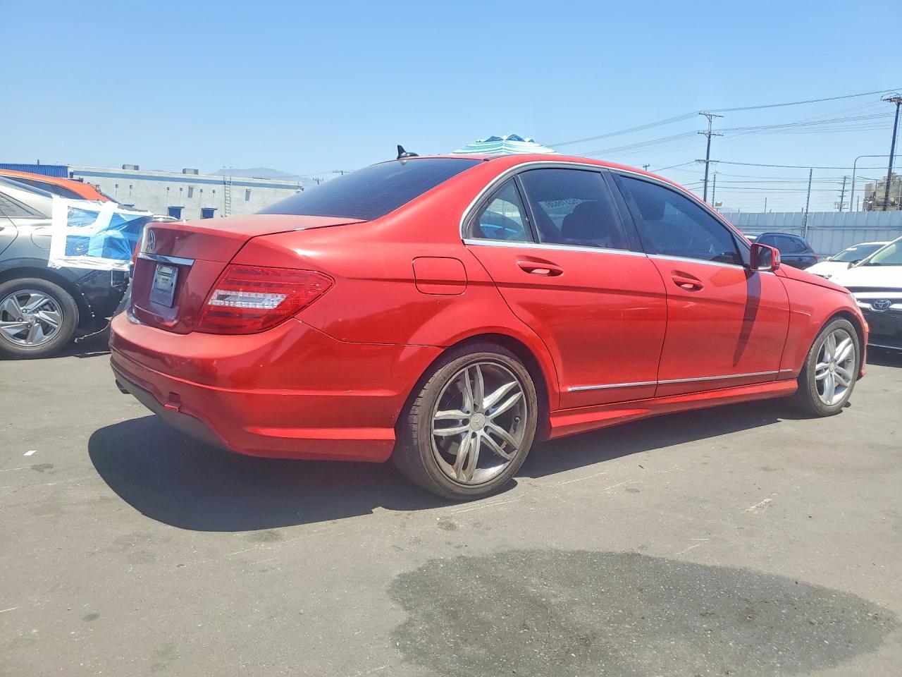 2014 Mercedes-Benz C 250 - zdjęcie 3