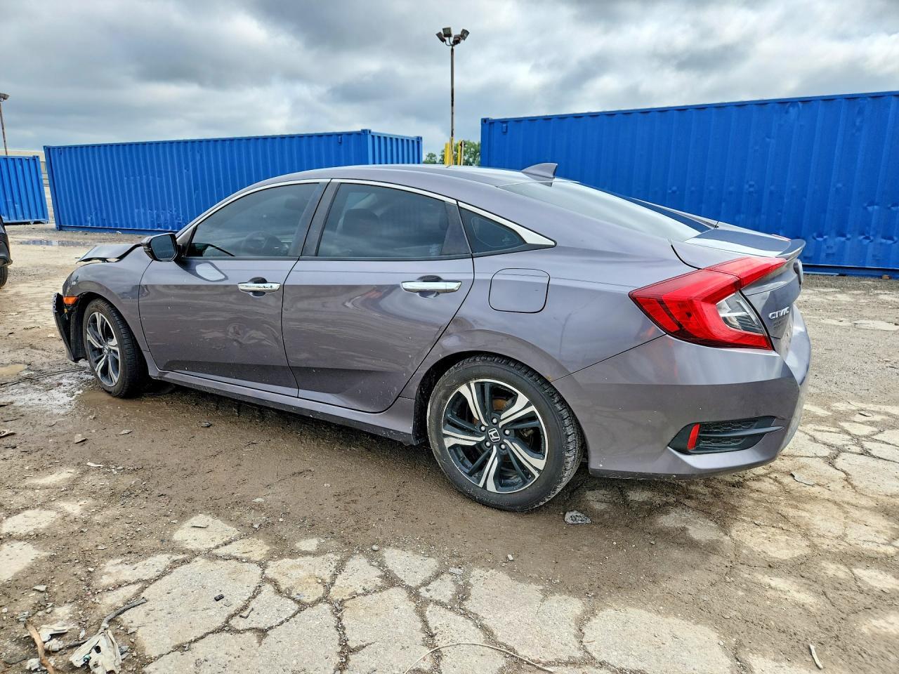 2016 Honda Civic Touring - zdjęcie 2