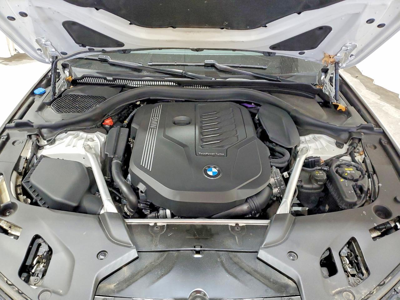 2023 BMW Seria 5 540i - zdjęcie 11
