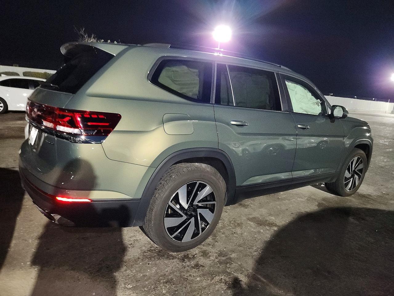 2026 Volkswagen Atlas Se - zdjęcie 3