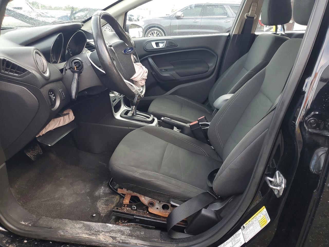 2016 Ford Fiesta Se - zdjęcie 7