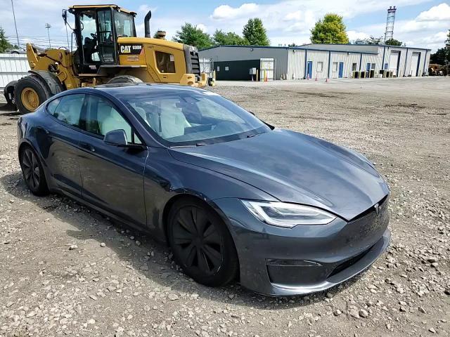 2022 Tesla Model S - zdjęcie 13