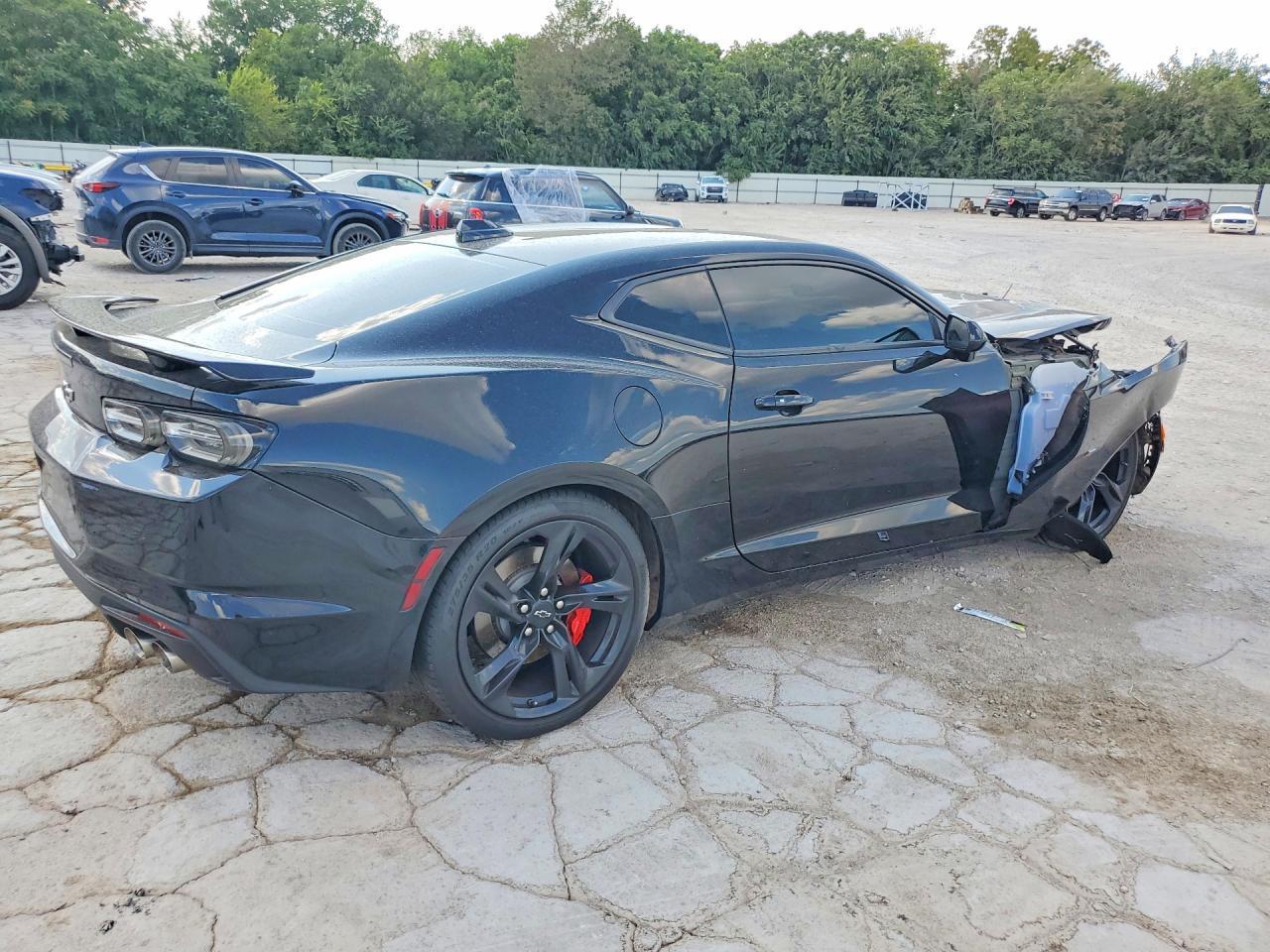 2021 Chevrolet Camaro Ss - zdjęcie 3