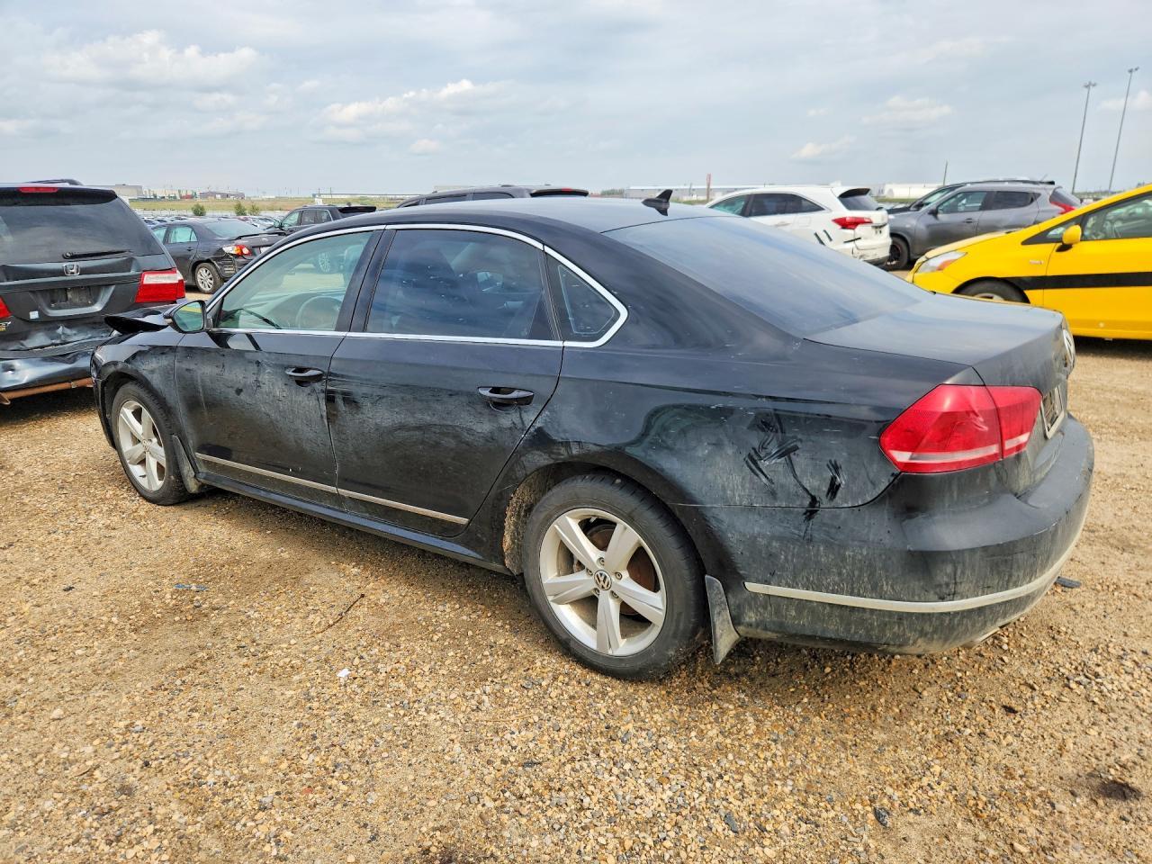 2013 Volkswagen Passat Se - zdjęcie 2