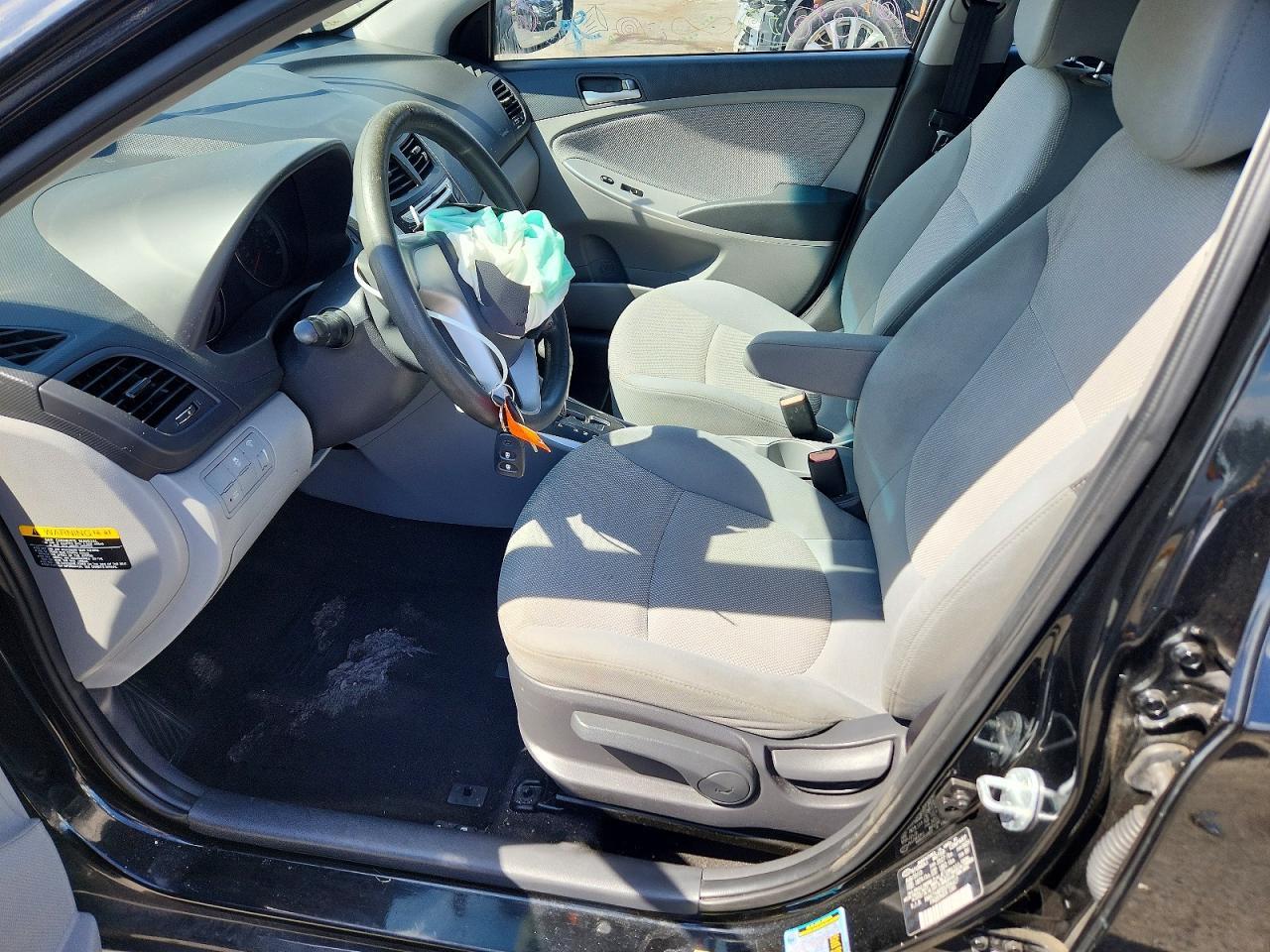2013 Hyundai Accent Gls - zdjęcie 7