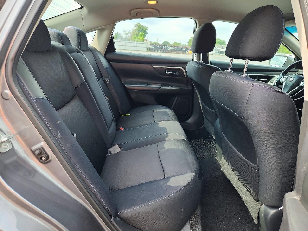 2018 Nissan Altima 2.5 Sr - zdjęcie 10