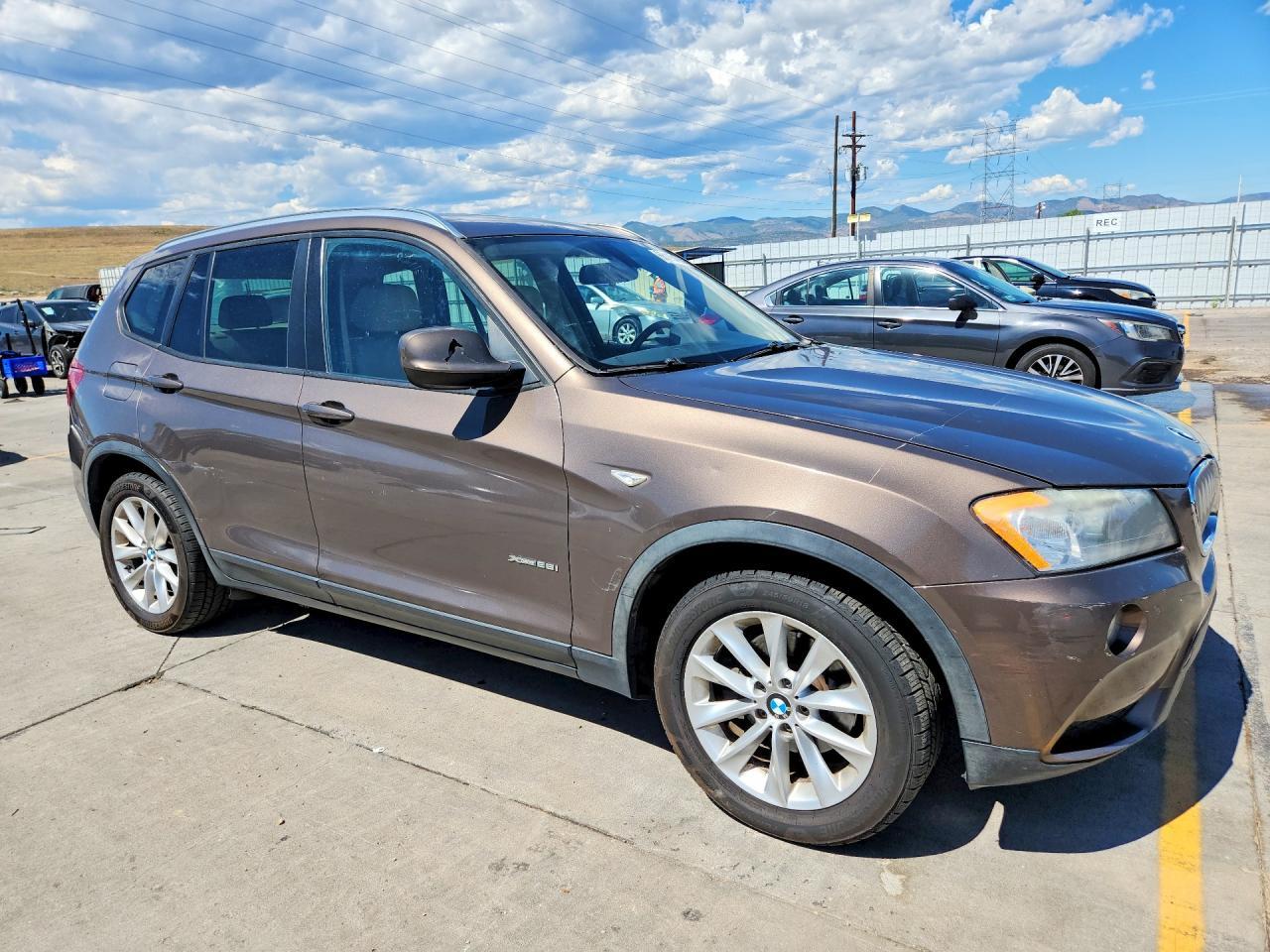2013 BMW X3 xDrive28I - zdjęcie 4
