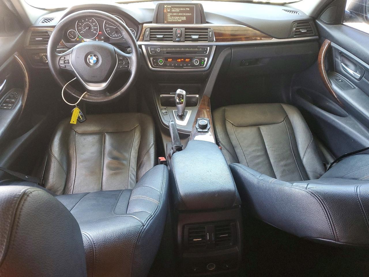2013 BMW Seria 3 328i - zdjęcie 8
