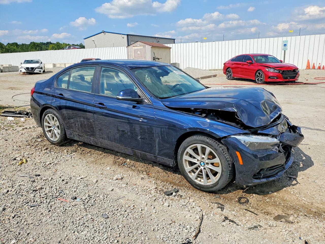 2016 BMW 320 Xi - zdjęcie 4