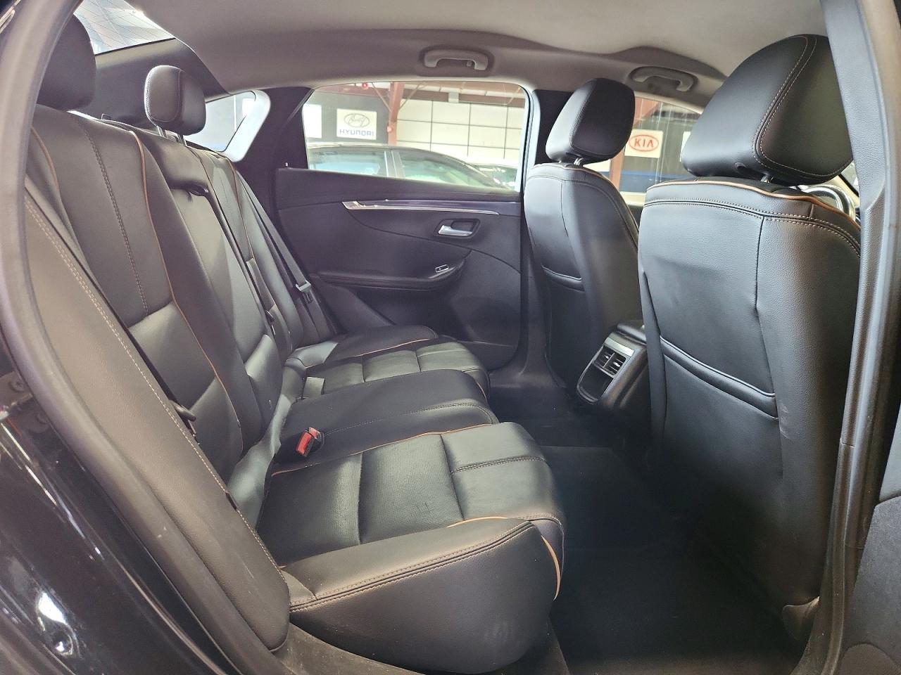 2017 Chevrolet Impala Premier - zdjęcie 10