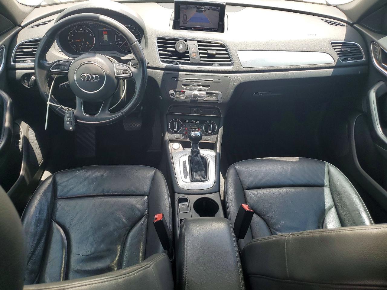 2016 Audi Q3 Premium Plus - zdjęcie 8