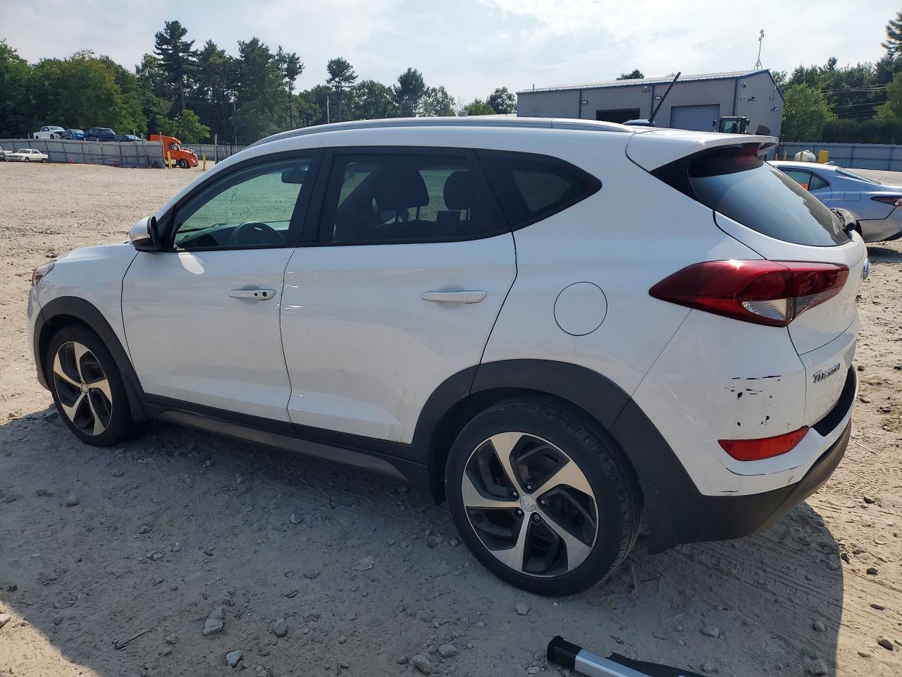 2016 Hyundai Tucson Sport - zdjęcie 2