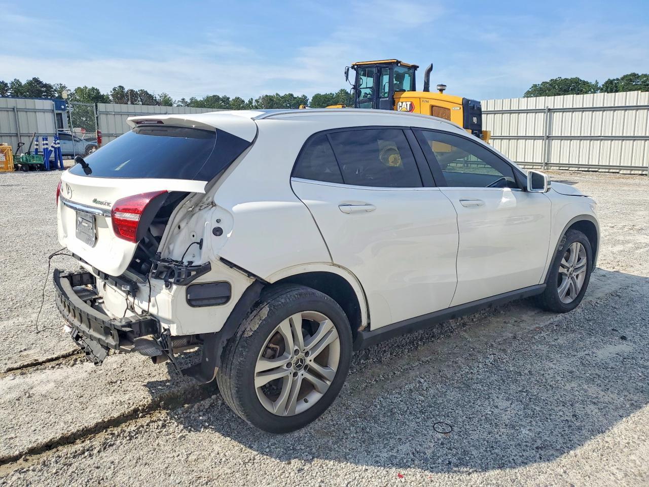 2020 Mercedes-Benz Gla 250 4Matic - zdjęcie 3