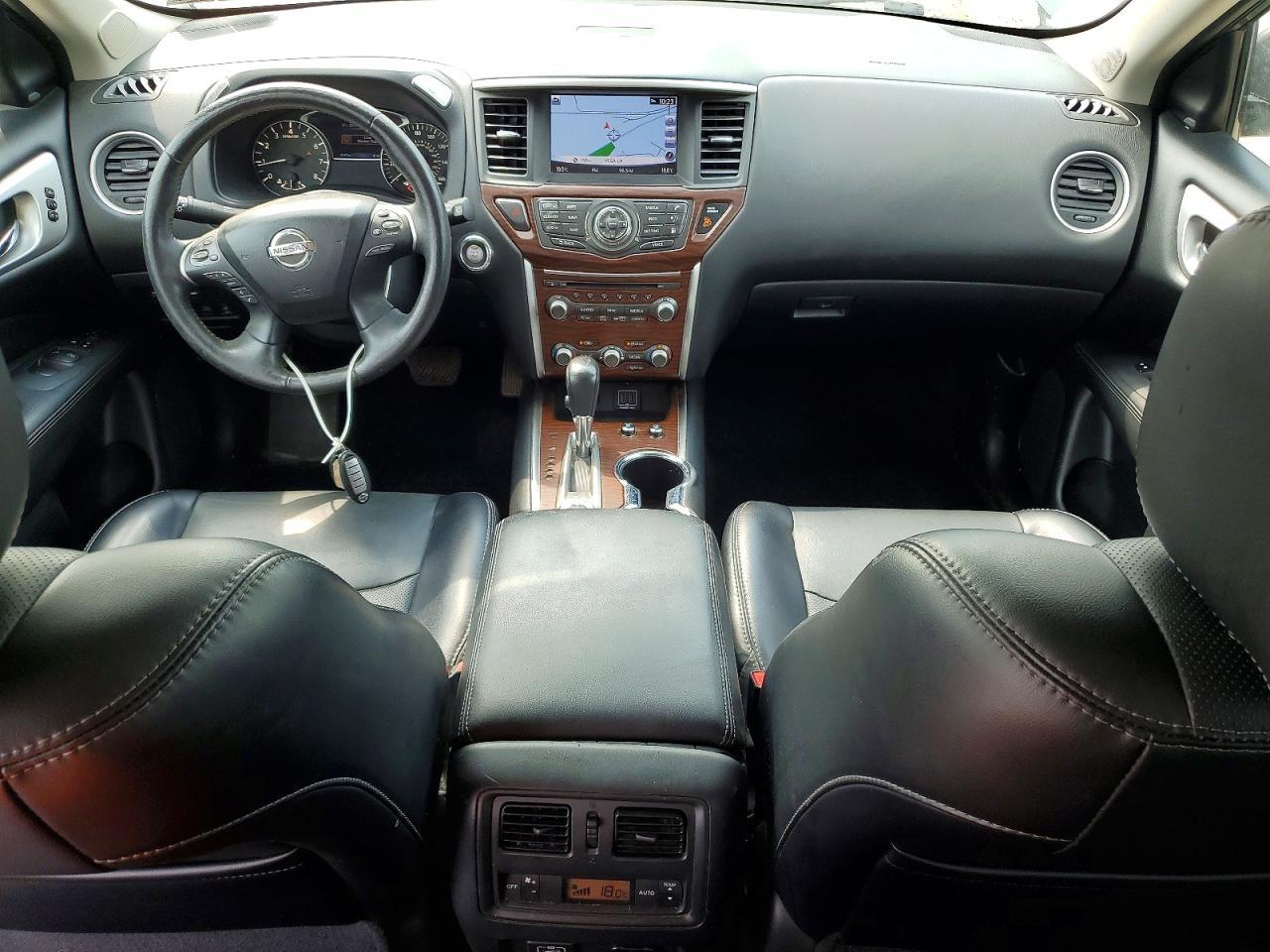 2018 Nissan Pathfinder S - zdjęcie 8