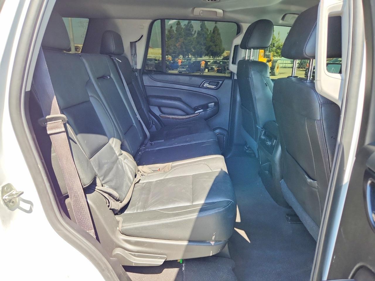 2020 Chevrolet Tahoe C1500 Lt - zdjęcie 11