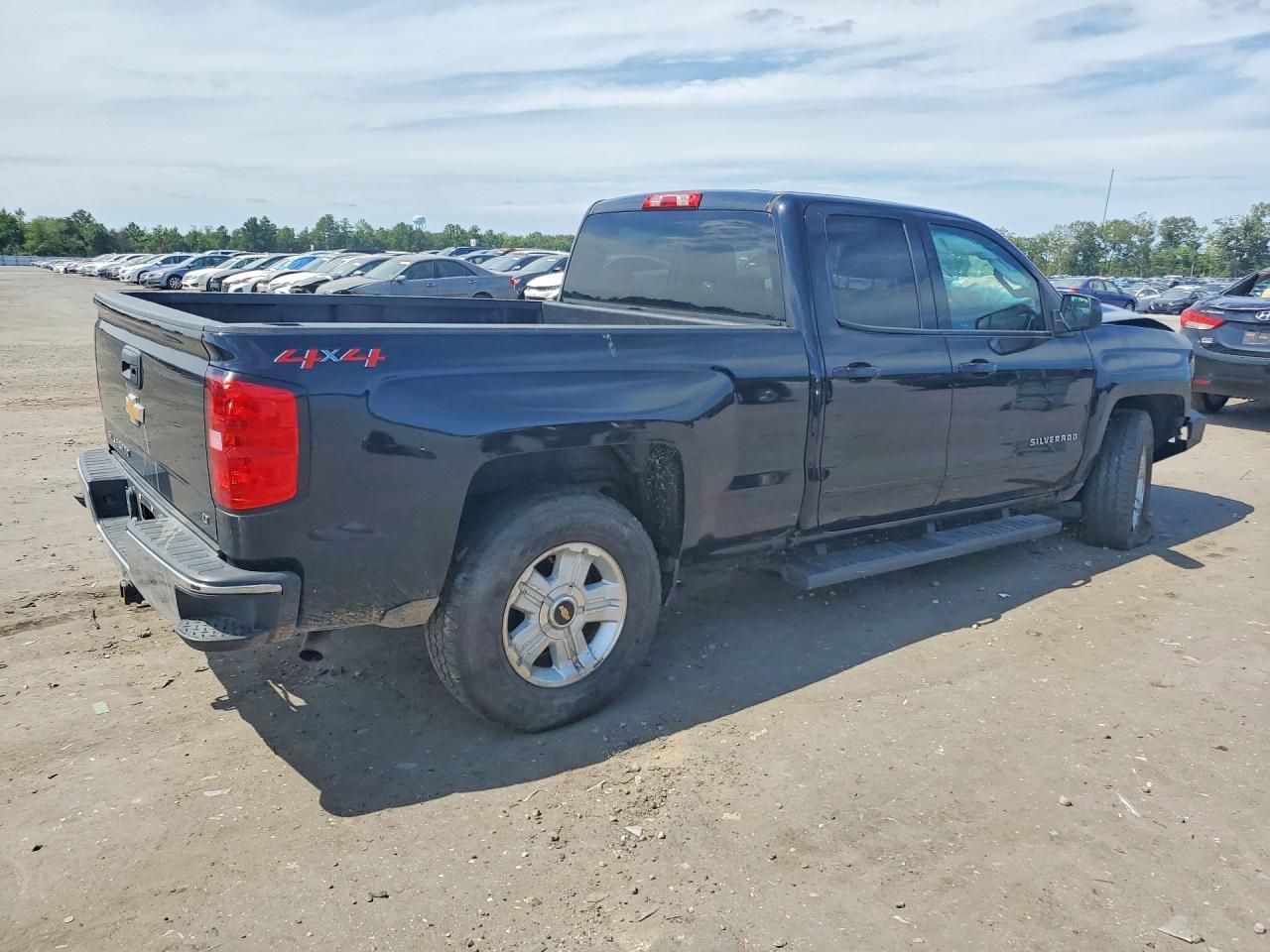 2018 Chevrolet Silverado K1500 Lt - zdjęcie 3
