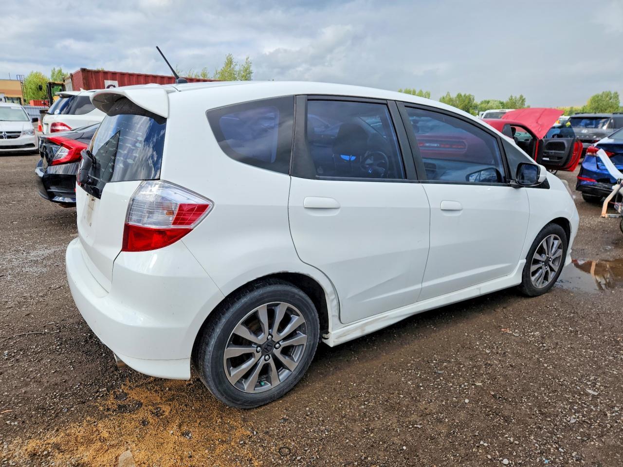 2014 Honda Fit Sport - zdjęcie 3