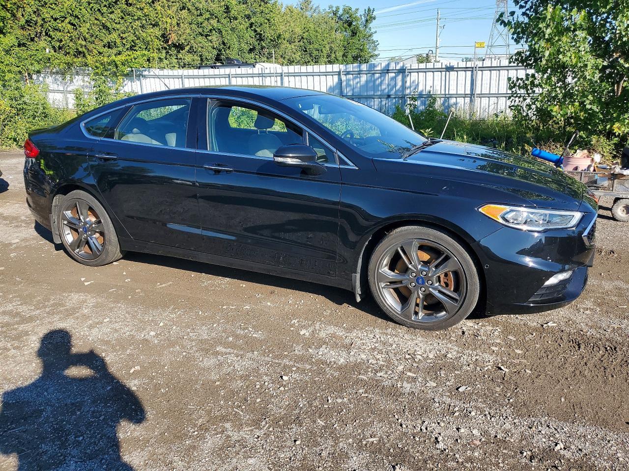 2017 Ford Fusion Sport - zdjęcie 4