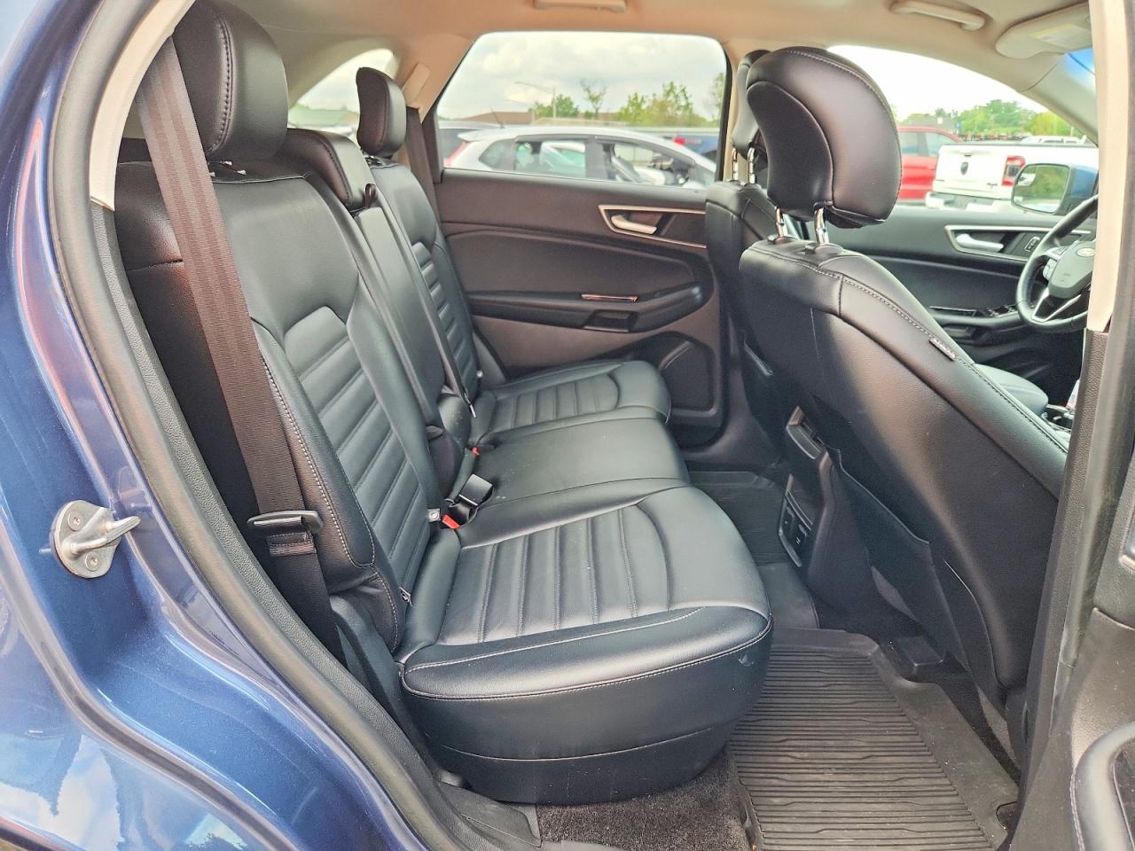 2020 Kia Sorento Lx - zdjęcie 11