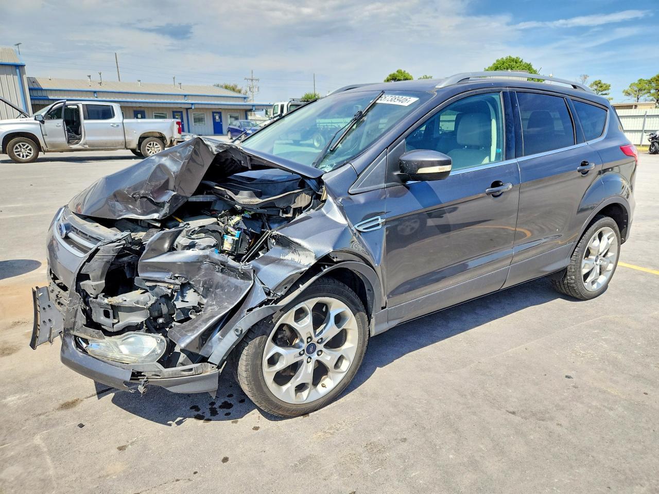 2016 Ford Escape Titanium - zdjęcie główne