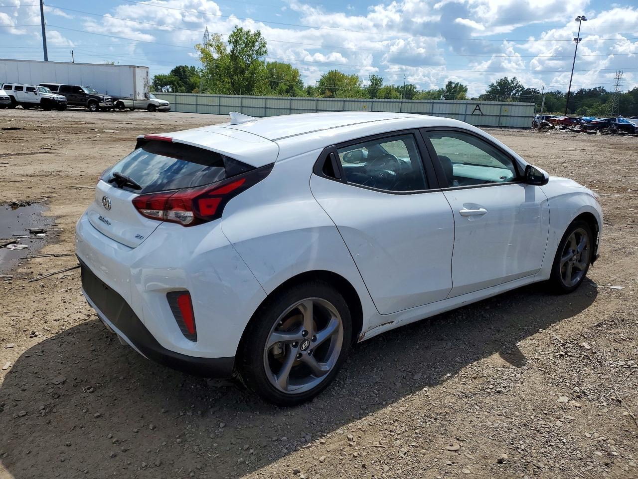 2019 Hyundai Veloster 2.0L - zdjęcie 3