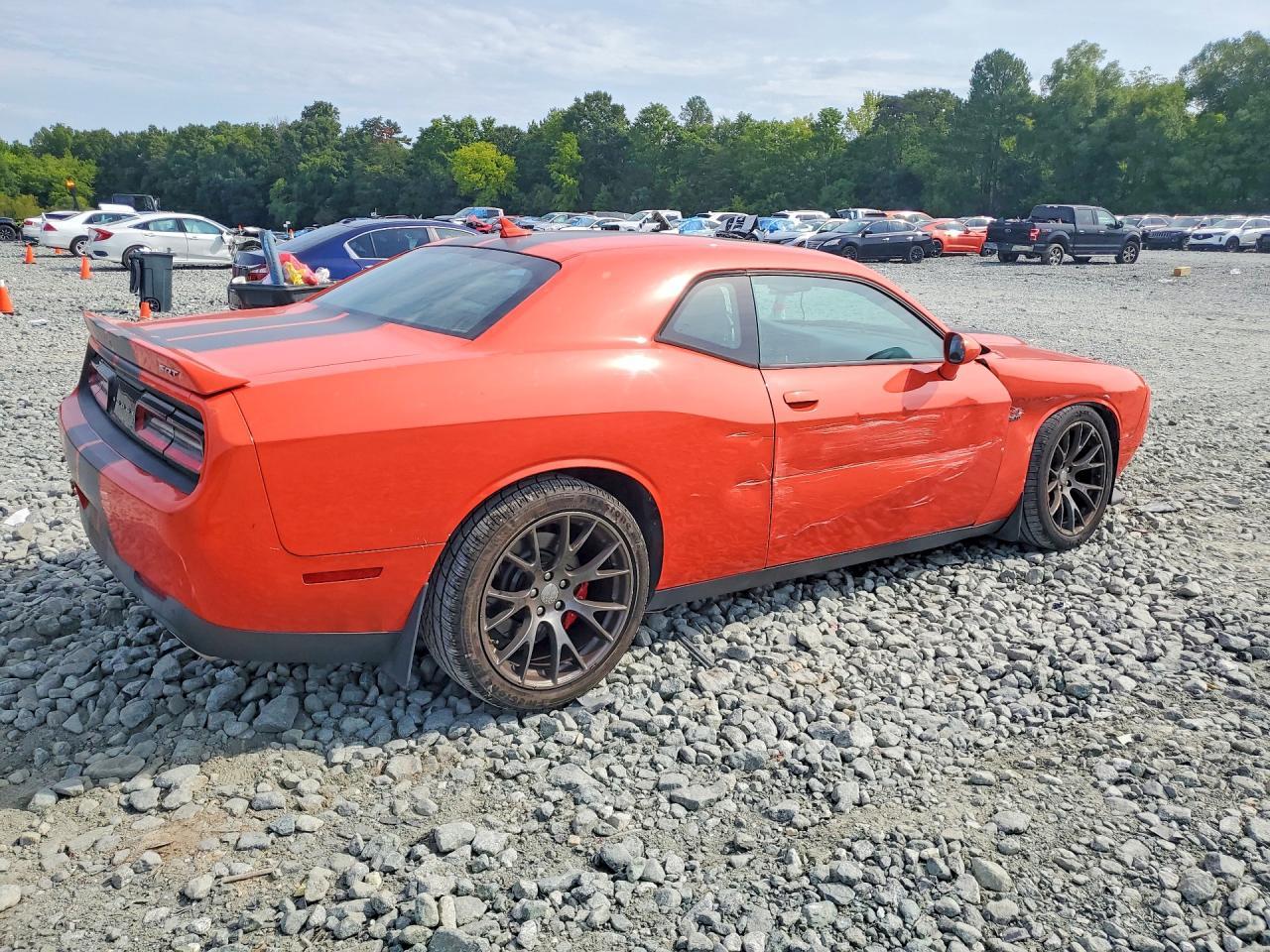 2016 Dodge Challenger Srt 392 - zdjęcie 3