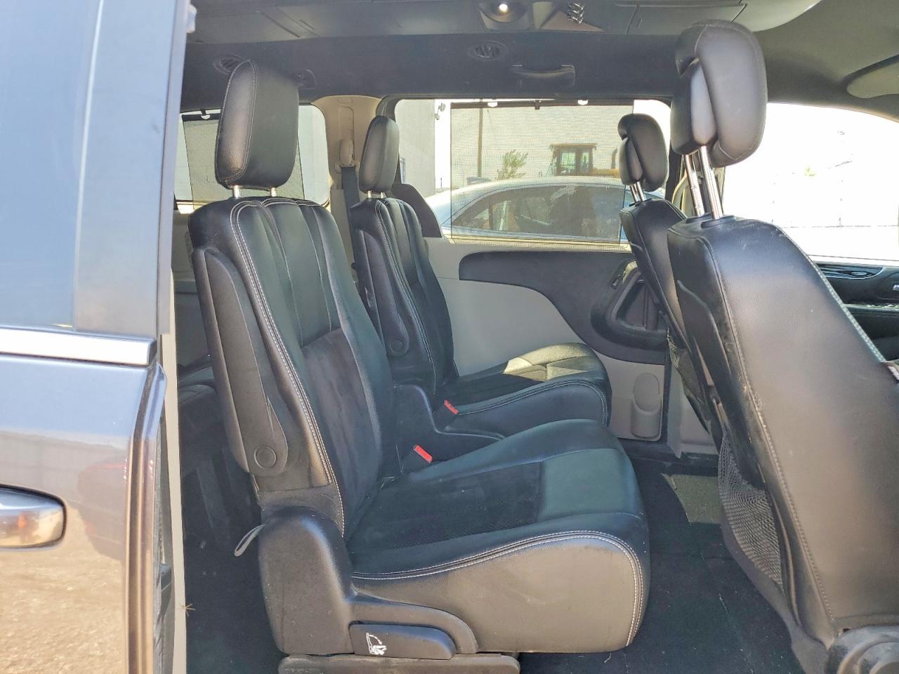 2016 Dodge Grand Caravan Sxt - zdjęcie 11