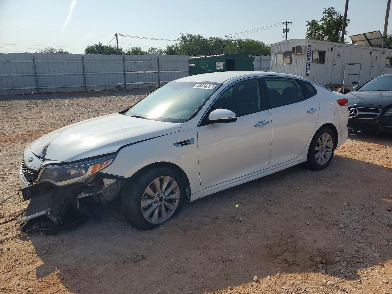 2016 Kia Optima Lx - zdjęcie główne
