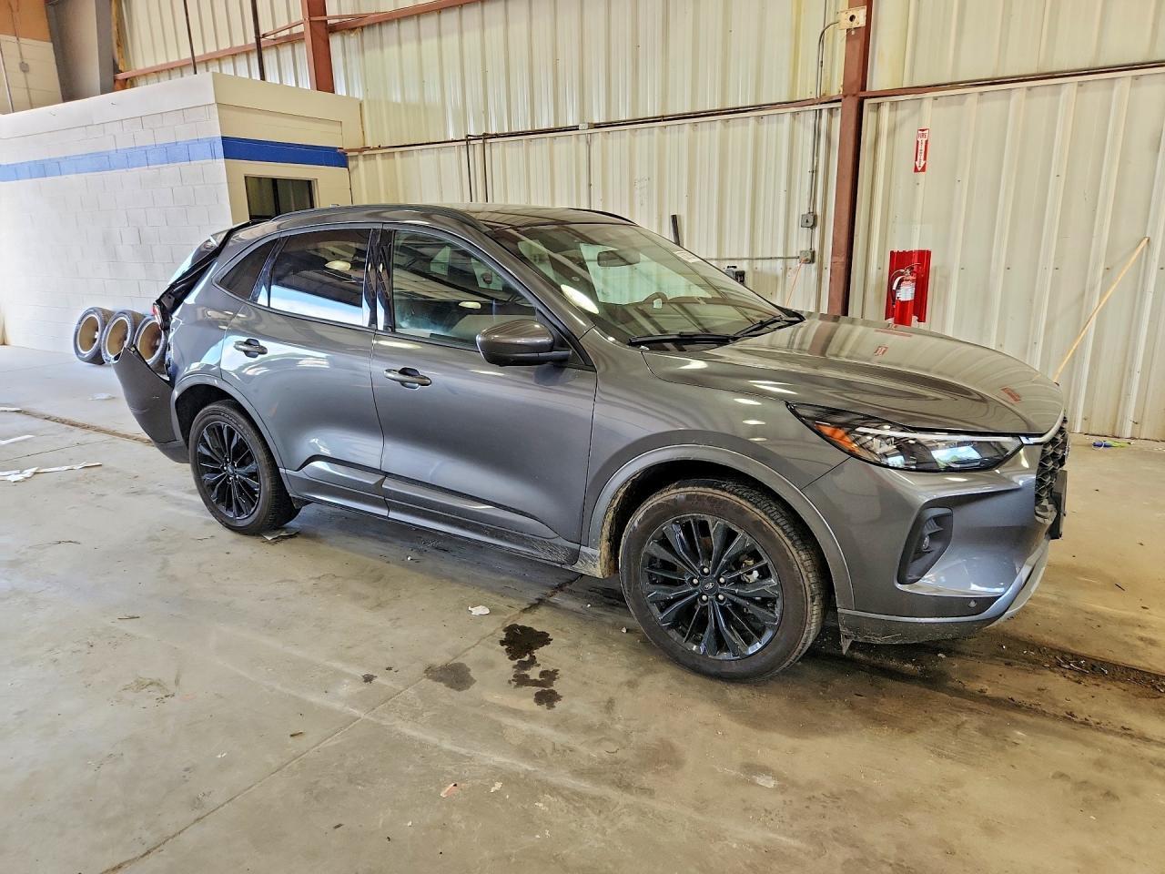 2025 Ford Escape St Line Elite - zdjęcie 4