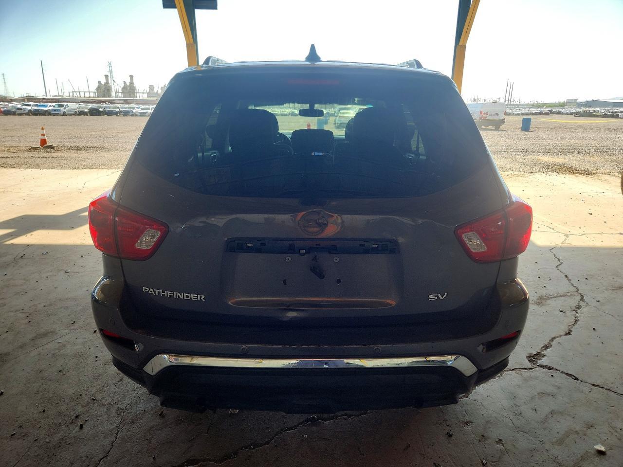 2019 Nissan Pathfinder Sv - zdjęcie 6