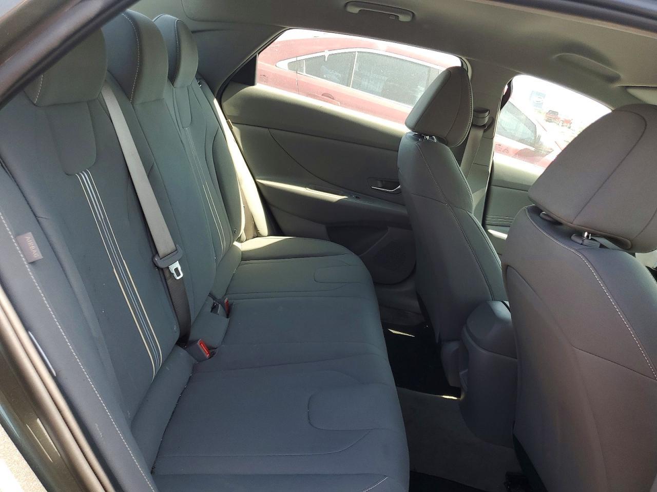 2020 Hyundai Elantra Sel - zdjęcie 10