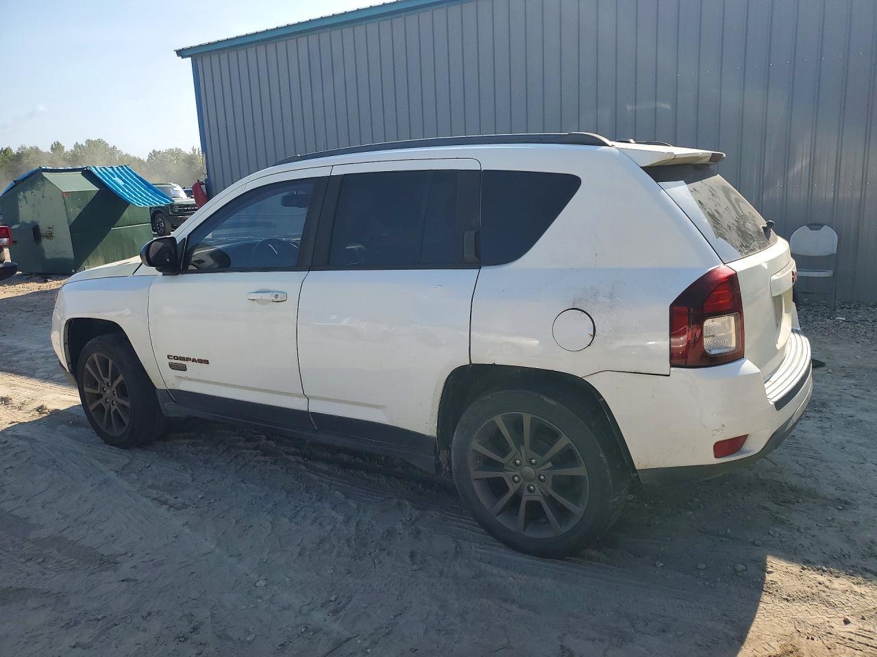 2016 Jeep Compass Sport - zdjęcie 2