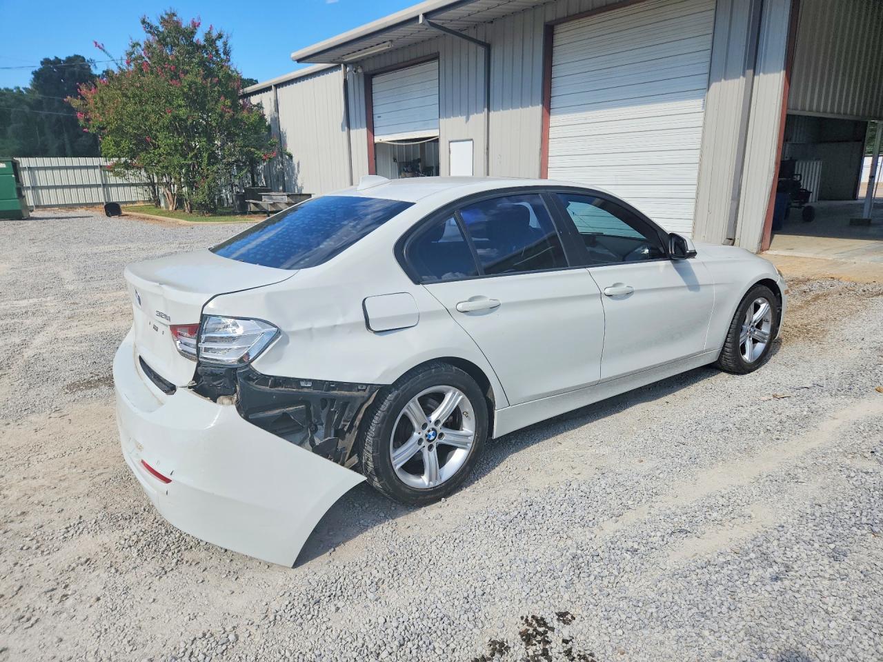 2014 BMW 328 I - zdjęcie 3