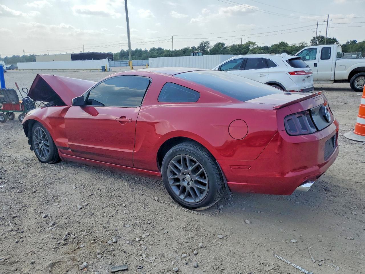 2014 Ford Mustang - zdjęcie 2