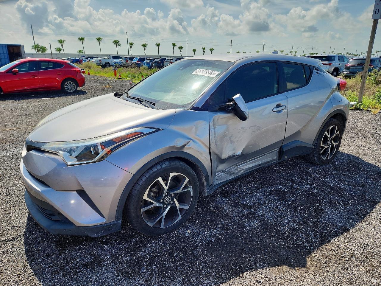 2019 Toyota C-Hr Xle - zdjęcie główne