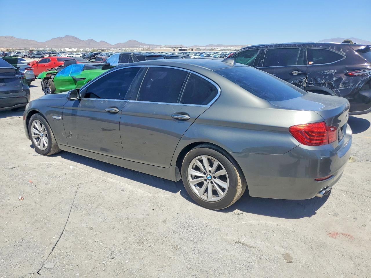 2015 BMW 528 I - zdjęcie 2