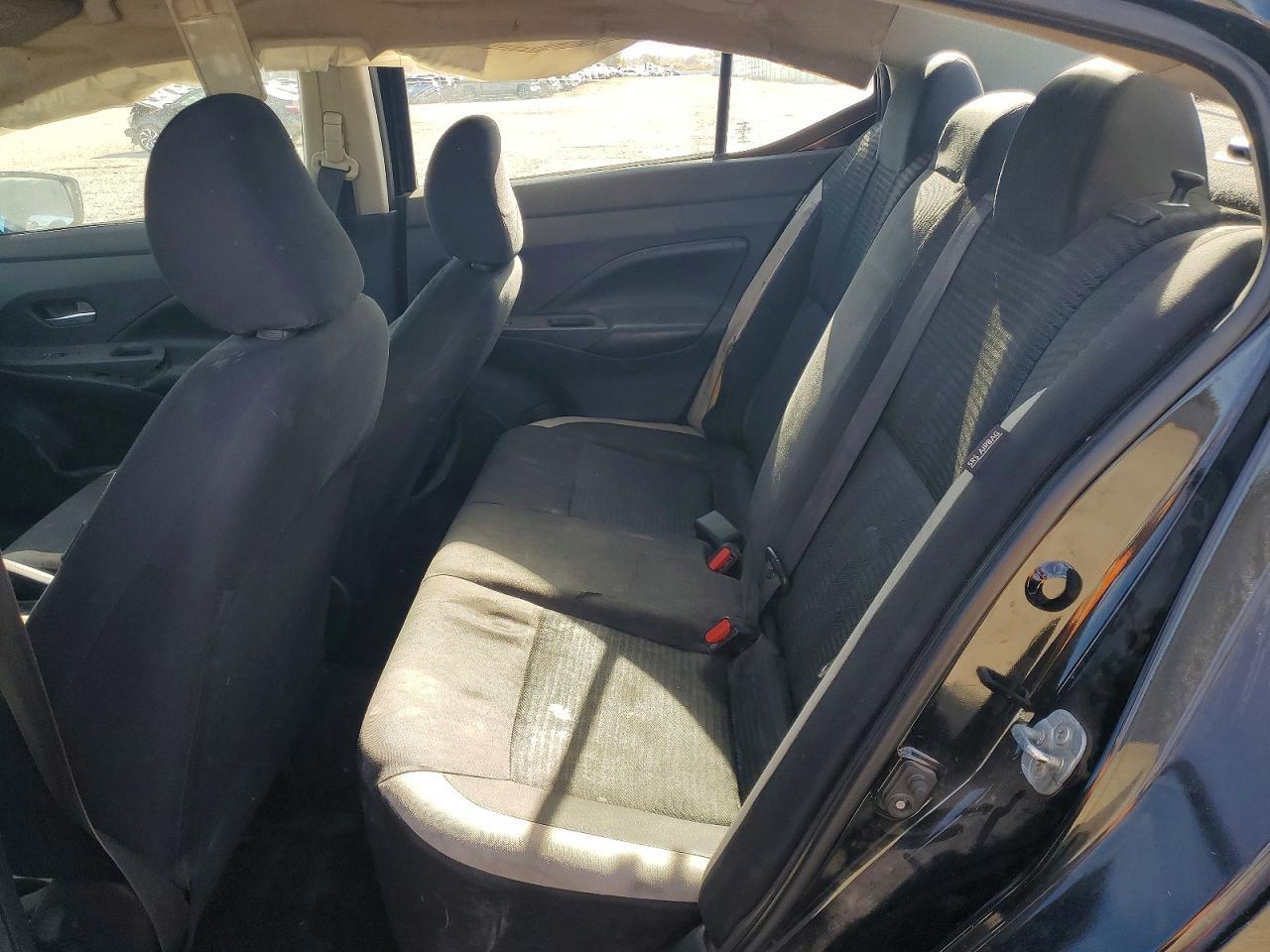 2020 Nissan Versa Sv - zdjęcie 10