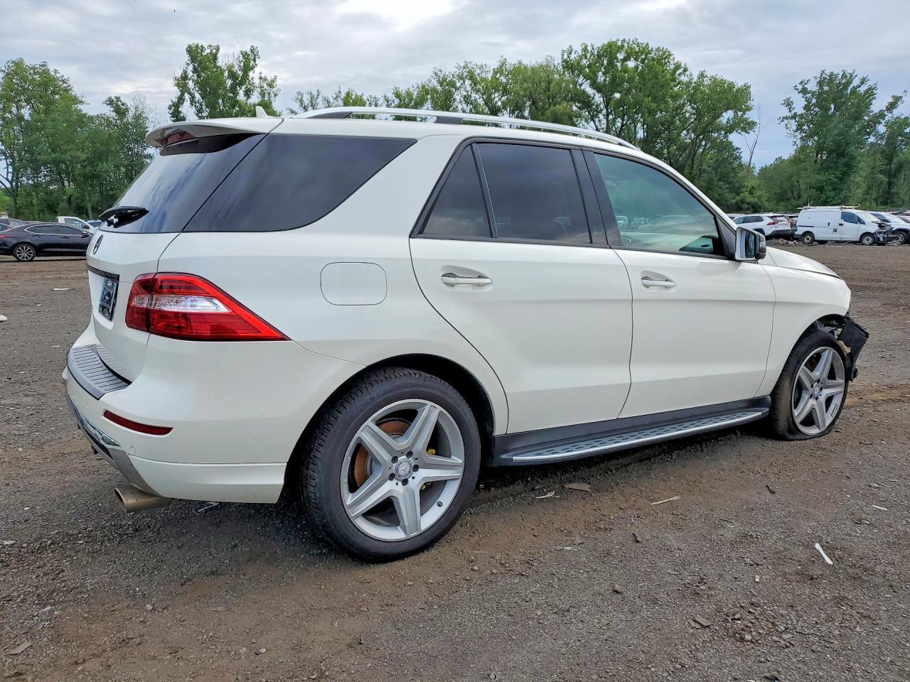 2013 Mercedes-Benz Ml 550 4Matic - zdjęcie 3