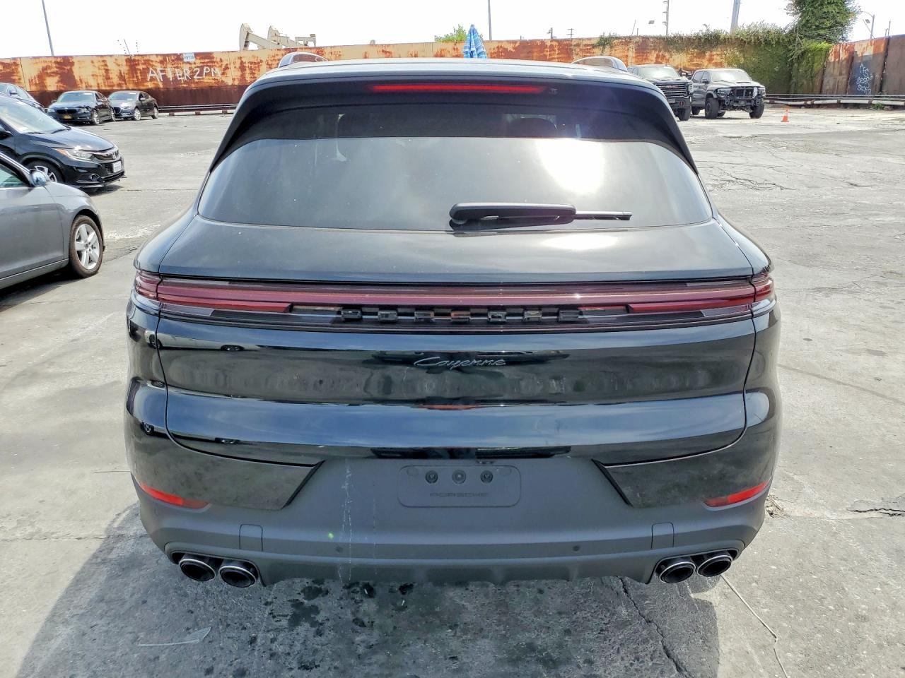 2026 Porsche Cayenne - zdjęcie 6
