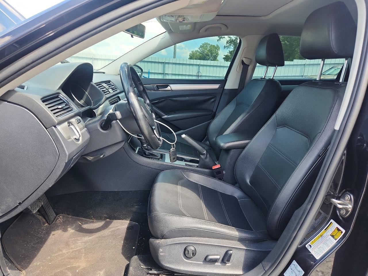 2019 Volkswagen Passat Wolfsburg - zdjęcie 7
