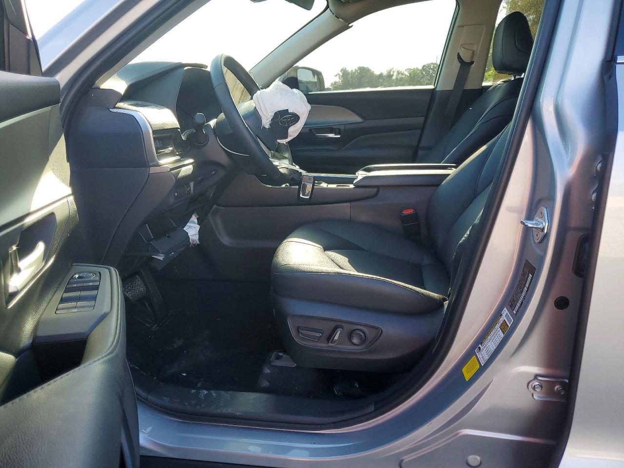 2026 Toyota Grand Highlander Xle - zdjęcie 7