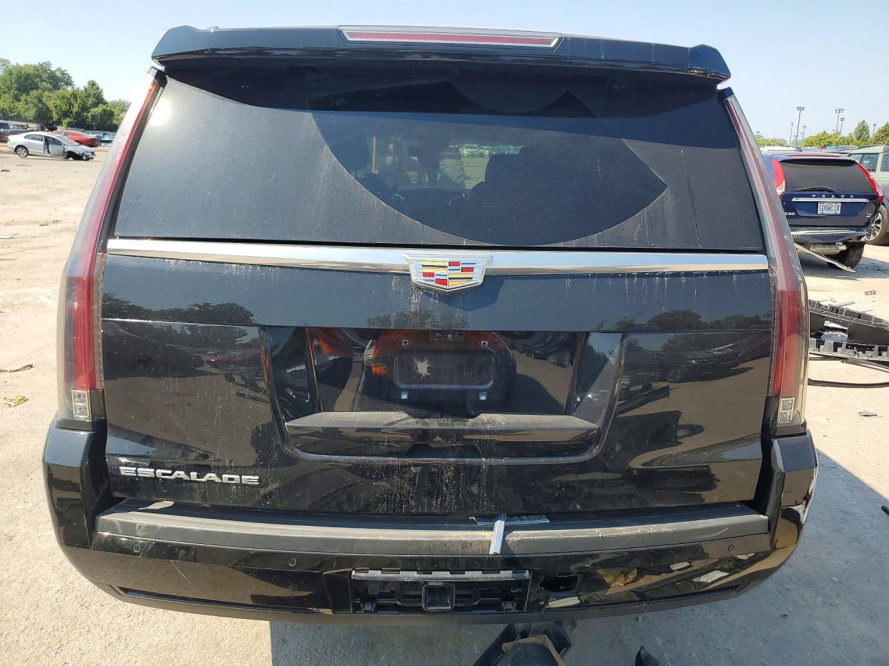 2020 Cadillac Escalade Luxury - zdjęcie 6