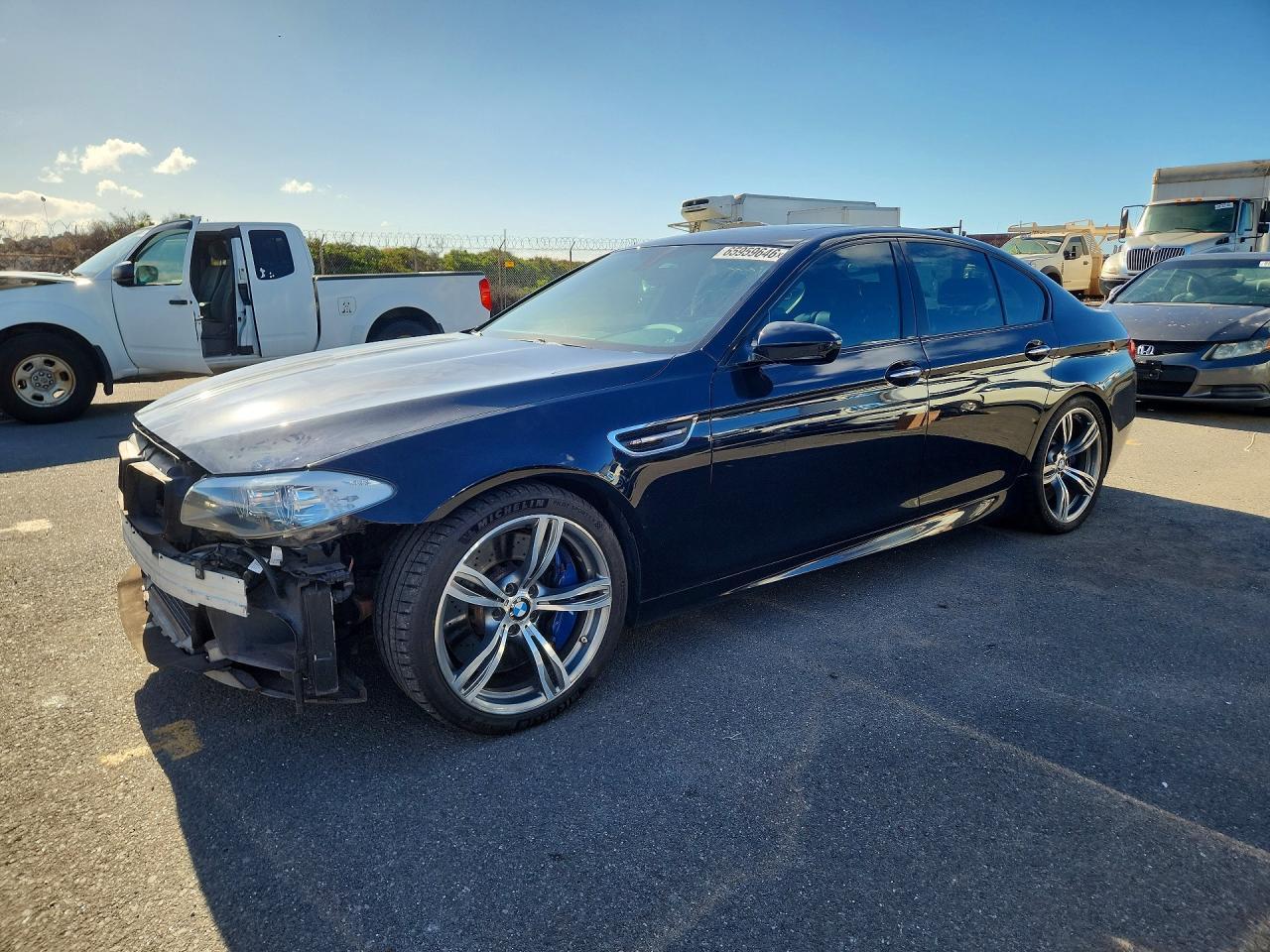 2013 BMW M5 - zdjęcie główne