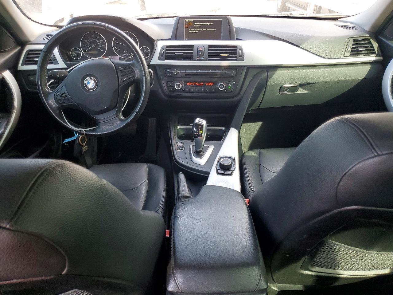 2013 BMW Seria 3 328i - zdjęcie 8
