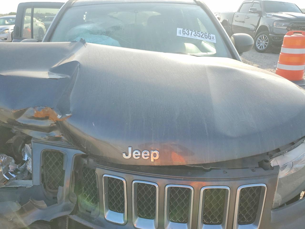 2017 Jeep Compass Sport - zdjęcie 11