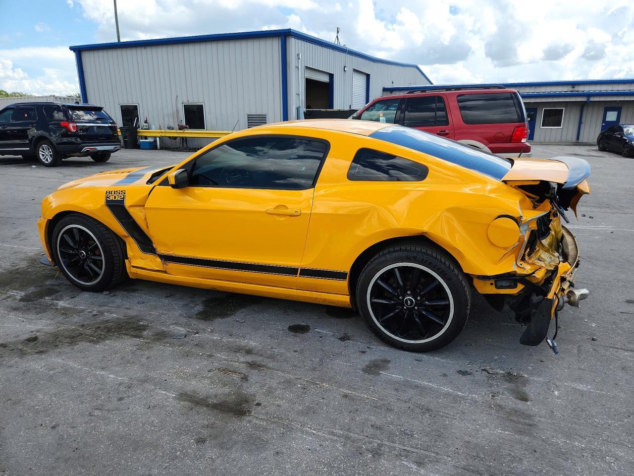 2013 Ford Mustang Boss 302 - zdjęcie 2